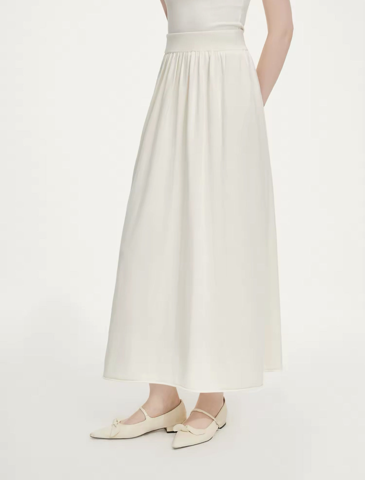 Wool knitted skirt