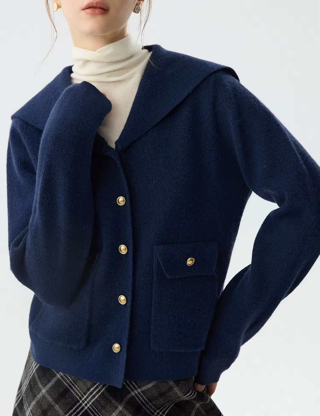 V-shaped Lapel Sweater