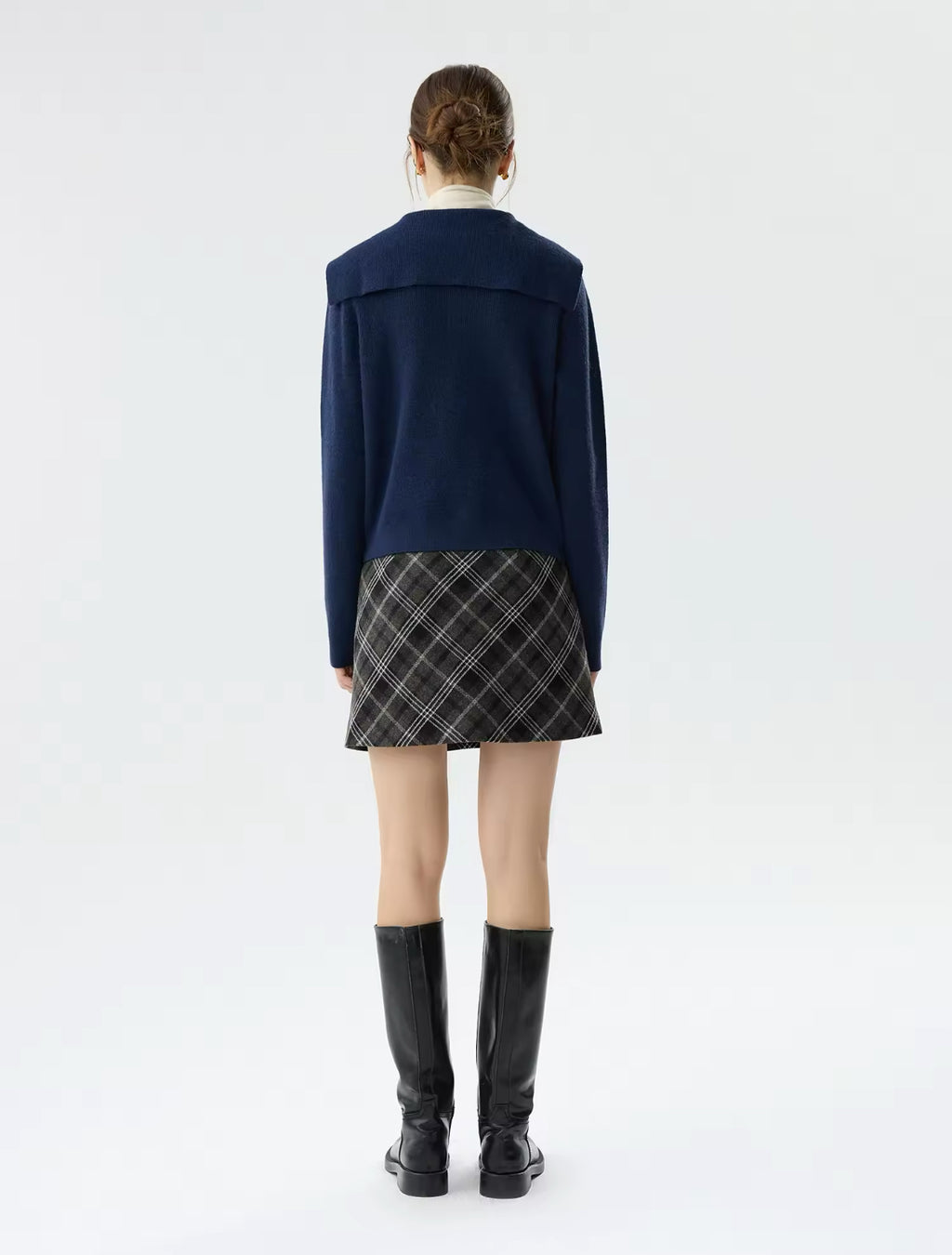 V-shaped Lapel Sweater