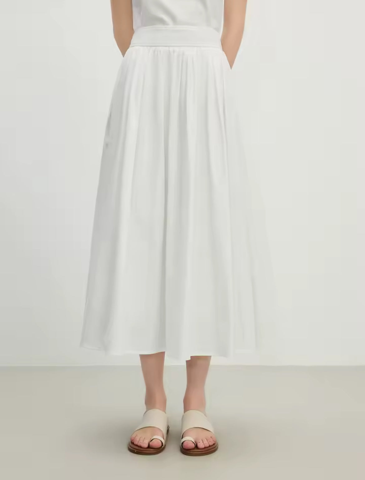 Classic Flow Skirt (White)