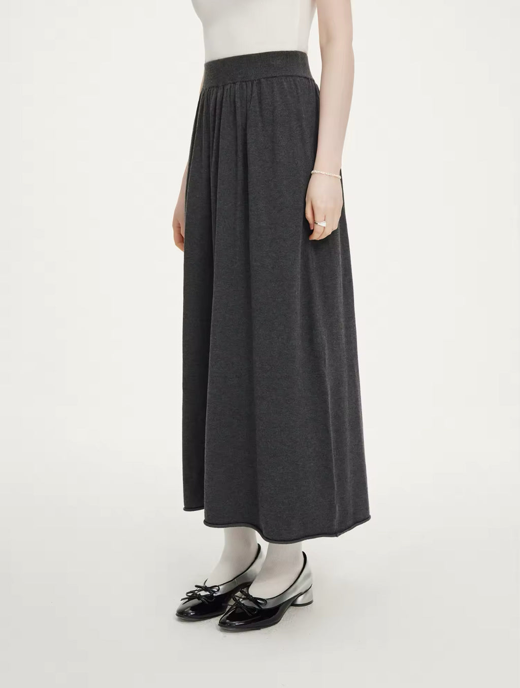 Wool knitted skirt