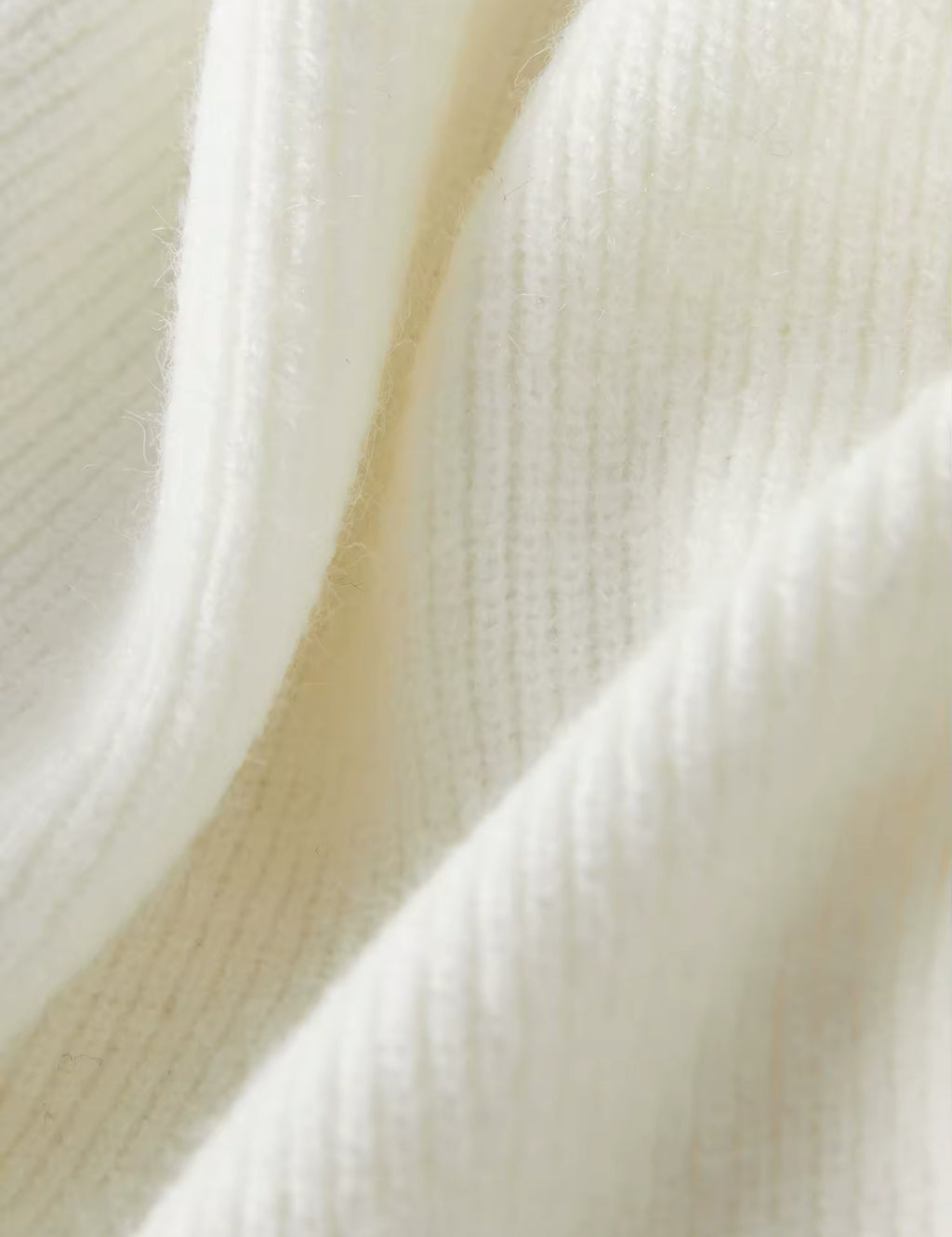 V-shaped Lapel sweater